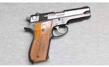 Smith & Wesson ~ 39-2 ~ 9mm - 1 of 2