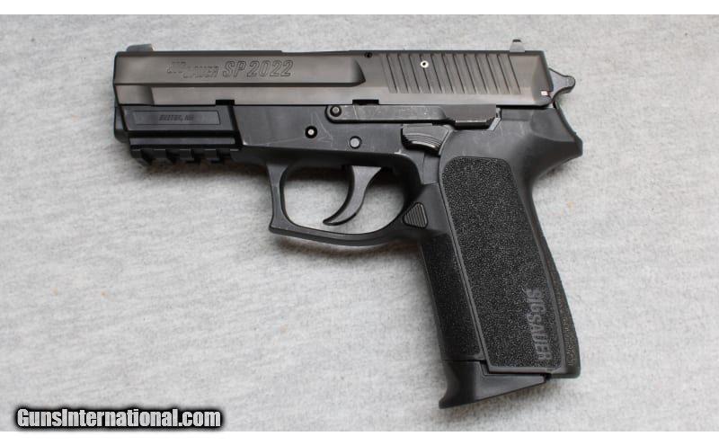 Sig Sauer ~ P2022 ~ 9mm