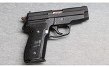 Sig Sauer ~ P229 ~ .40 S&W - 1 of 2