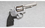 Smith & Wesson ~ 64-3 ~ .38 Special - 1 of 2