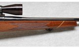 Weatherby ~ Mark V ~ .300 Weatherby Mag - 4 of 10