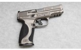 Smith & Wesson ~ M&P9 2.0 Metal ~ 9mm - 1 of 2