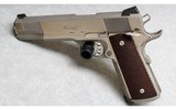 Les Baer ~ Custom ~ .45 Auto - 2 of 3