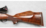 Weatherby ~ Mark V Deluxe ~ .300 Weatherby Mag - 9 of 10
