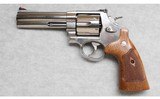 Smith & Wesson ~ 629-5 ~ .44 Mag - 2 of 2