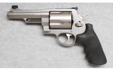 Smith & Wesson ~ 500 Performance Center ~ .500 S&W Magnum - 2 of 2