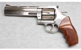 Dan Wesson ~ 744 ~ .44 Magnum - 2 of 2