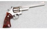 Smith & Wesson ~ 629-1 ~ .44 Mag - 1 of 2