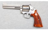 Smith & Wesson ~ 686-3 ~ .357 Magnum - 2 of 2