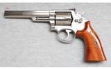 Smith & Wesson ~ 66-2 Indiana State Police ~ .357 Mag - 2 of 3