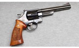 Smith & Wesson ~ Model 29-2 ~ .44 Mag - 1 of 2