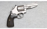 Smith & Wesson ~ 686-6 Pro Series ~ .357 Mag