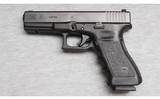 Glock ~ 22 ~ .40 S&W - 2 of 2