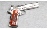 Smith & Wesson ~ SW1911 ~ .45 Auto - 1 of 2