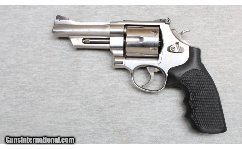 Smith & Wesson ~ 625-9 Mountain Gun ~ .45 Long Colt