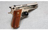 Smith & Wesson ~ 39-2 ~ 9mm - 1 of 2
