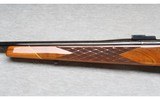 Weatherby ~ Mark V Varmintmaster ~ .224 Weatherby Mag - 6 of 10
