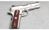 Taurus ~ SR1911 Commander ~ .45 Auto - 1 of 2