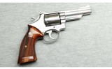 Smith & Wesson ~ Model 66 Combat Magnum ~ .357 Mag - 1 of 2