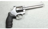 Smith & Wesson ~ Model 686-6 ~ .357 Magnum