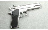 Smith & Wesson ~ Model 645 ~ .45 Auto