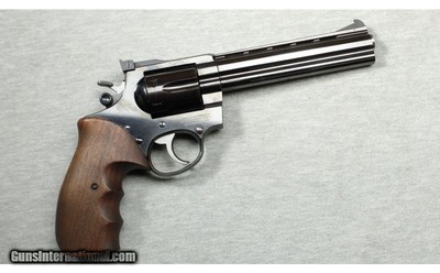 Korth ~ Sport ~ .357 Mag / 9mm