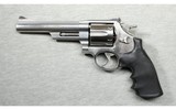 Smith & Wesson ~ Model 657-3 ~ .41 Magnum - 2 of 2