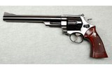 Smith & Wesson ~ Model 57 ~ .41 MAG - 2 of 4