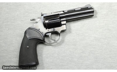 Colt ~ Diamondback ~ .38 Special