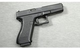Glock ~ Model 17 Gen 2 ~ 9mm - 1 of 2