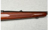 Winchester ~ Model 70 ~ .300 WIN MAG - 4 of 12