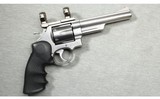 Smith & Wesson ~ Model 629-1 ~ .44 Mag - 1 of 2