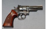 Smith and Wesson Model 19-4 .357 mag - 1 of 8