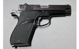 Smith and Wesson Model 39-2 9x19mm
