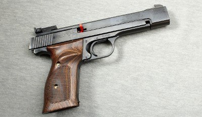 Smith & Wesson ~ Model 41 ~ .22 LR