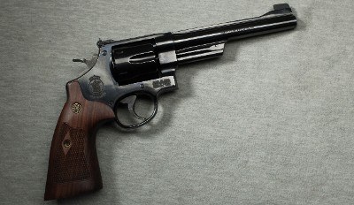 Smith & Wesson ~ Model 25-15 ~ .45 Colt