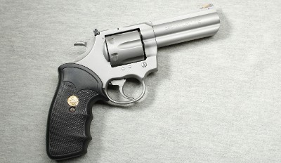 Colt ~ King Cobra ~ .357 Magnum