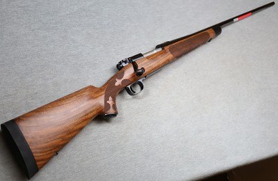 Winchester ~ Model 70 Super Grade ~ .300 WIN MAG