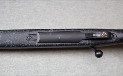 Weatherby ~ Mark V ~ 7mm WBY MAG - Image 8 of 12