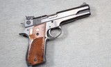 Smith & Wesson ~ Model 52-2 ~ .38 Special - 1 of 2
