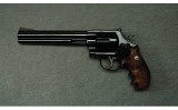 Smith & Wesson ~ Model 29 Magna Classic ~ .44 Magnum - 2 of 5
