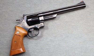 Smith & Wesson ~ Model 25-5 ~ .45 Colt