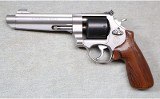 Smith & Wesson ~ Performance Center Model 627-4 ~ .38 Super - 2 of 4