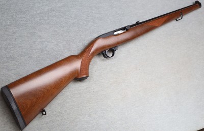 Ruger ~ 10/22 International ~ .22 LR