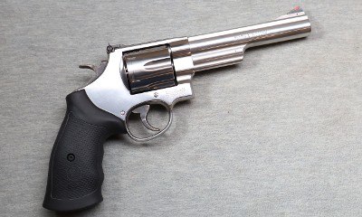 Smith & Wesson ~ Model 29-6 ~ .44 Mag