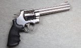 Smith & Wesson ~ Model 629 Classic ~ .44 Mag - 1 of 2