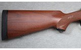 Winchester ~ Model 70 Featherweight ~ .25-06 REM - 2 of 12