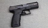 CZ
Model P 10 C
9mm