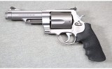 Smith & Wesson ~ 500 John Ross Performance Center ~ .500 S&W MAG - 2 of 3