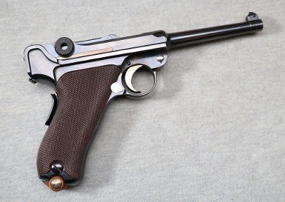 DMW
Swiss 1906 Luger
.30 Luger